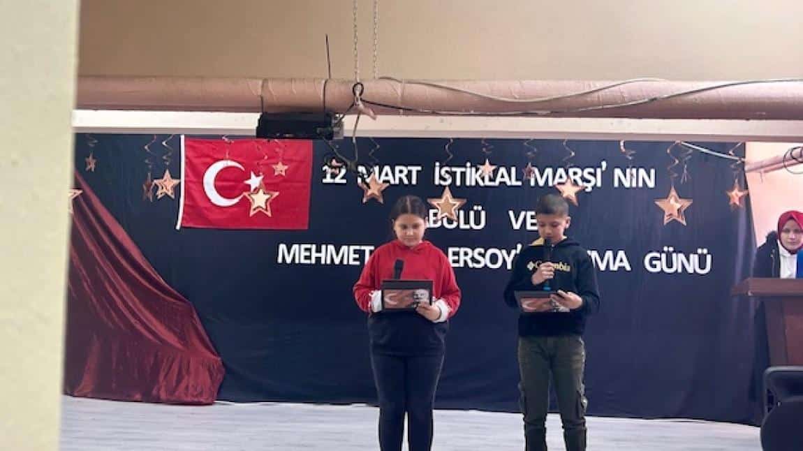 Okulumuzda, 12 Mart İstiklal Marşının Kabulü ve Mehmet Akif Ersoy’u Anma Günü Düzenlendi.